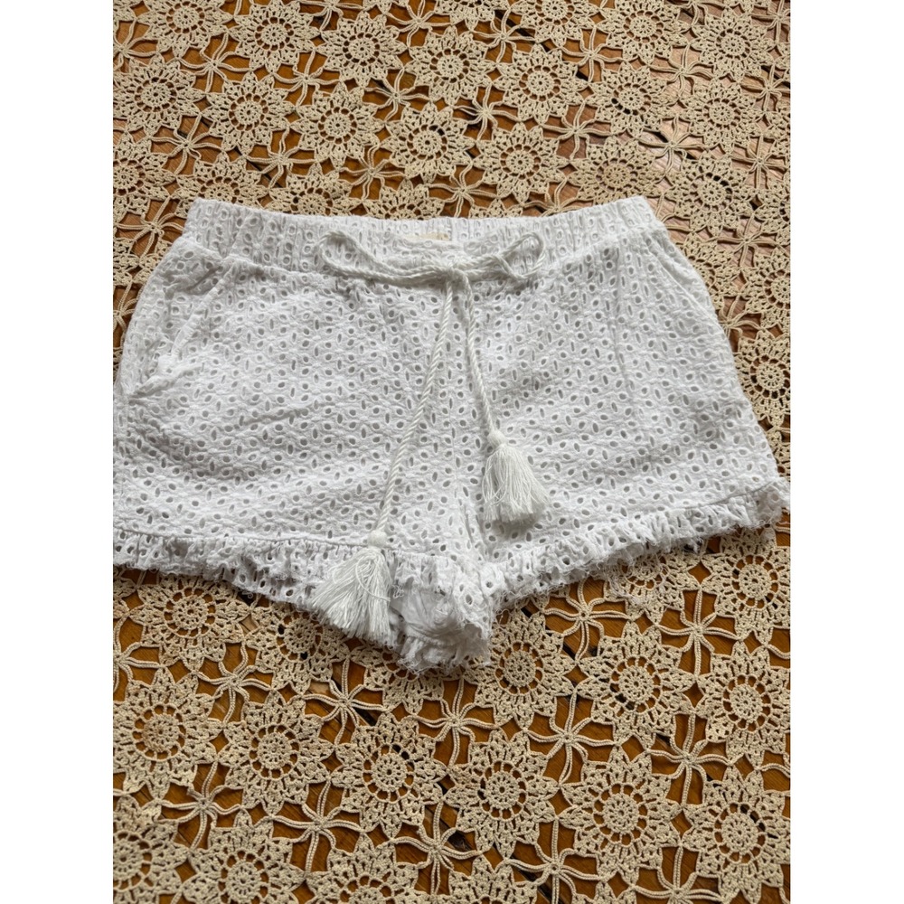 TGLA White Eyelet Shorts w/Drawstring Sz L